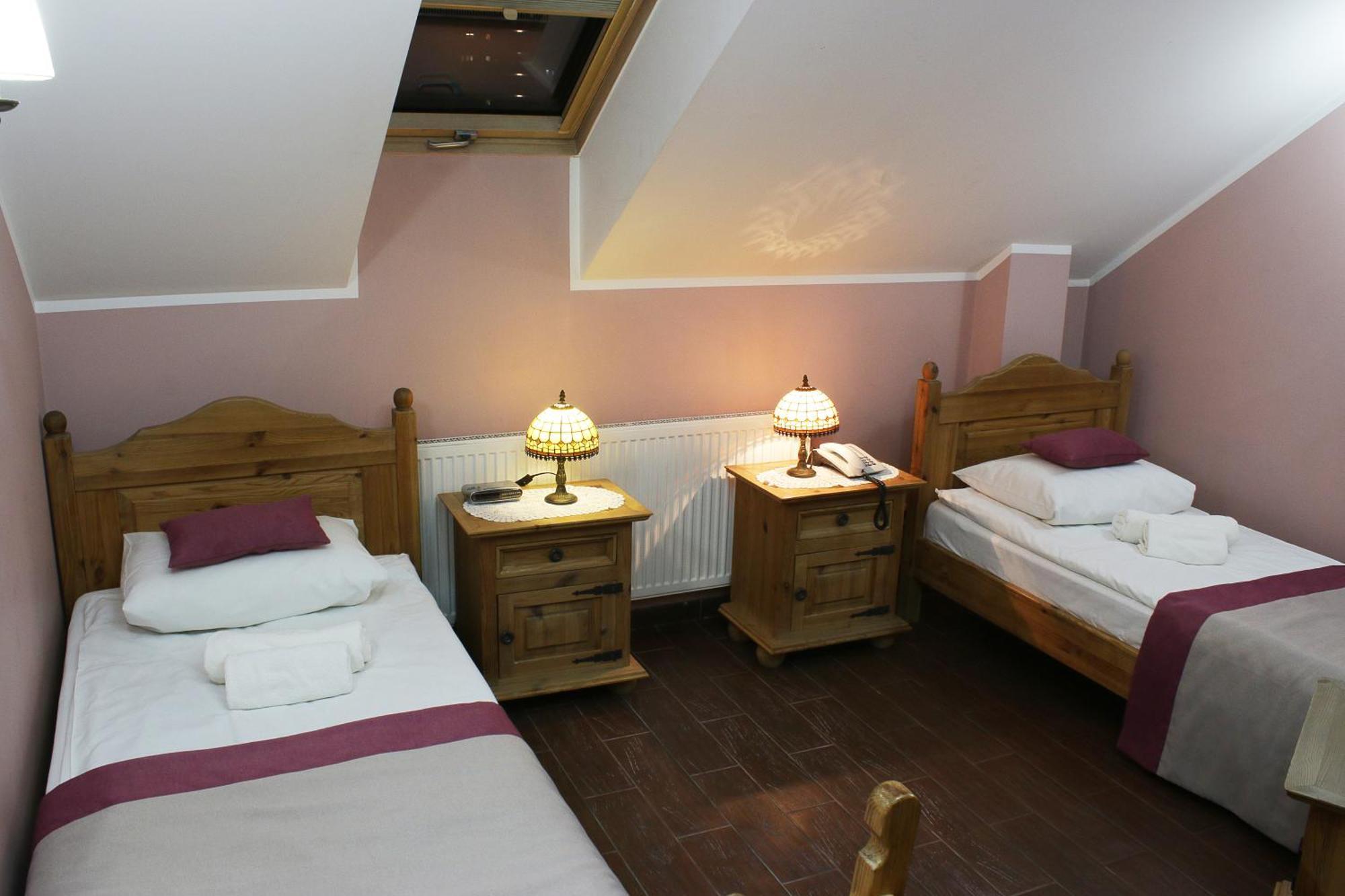 Hotel Pod Herbem -Pokoje Ozonowane เบียวิสตอก ห้อง รูปภาพ