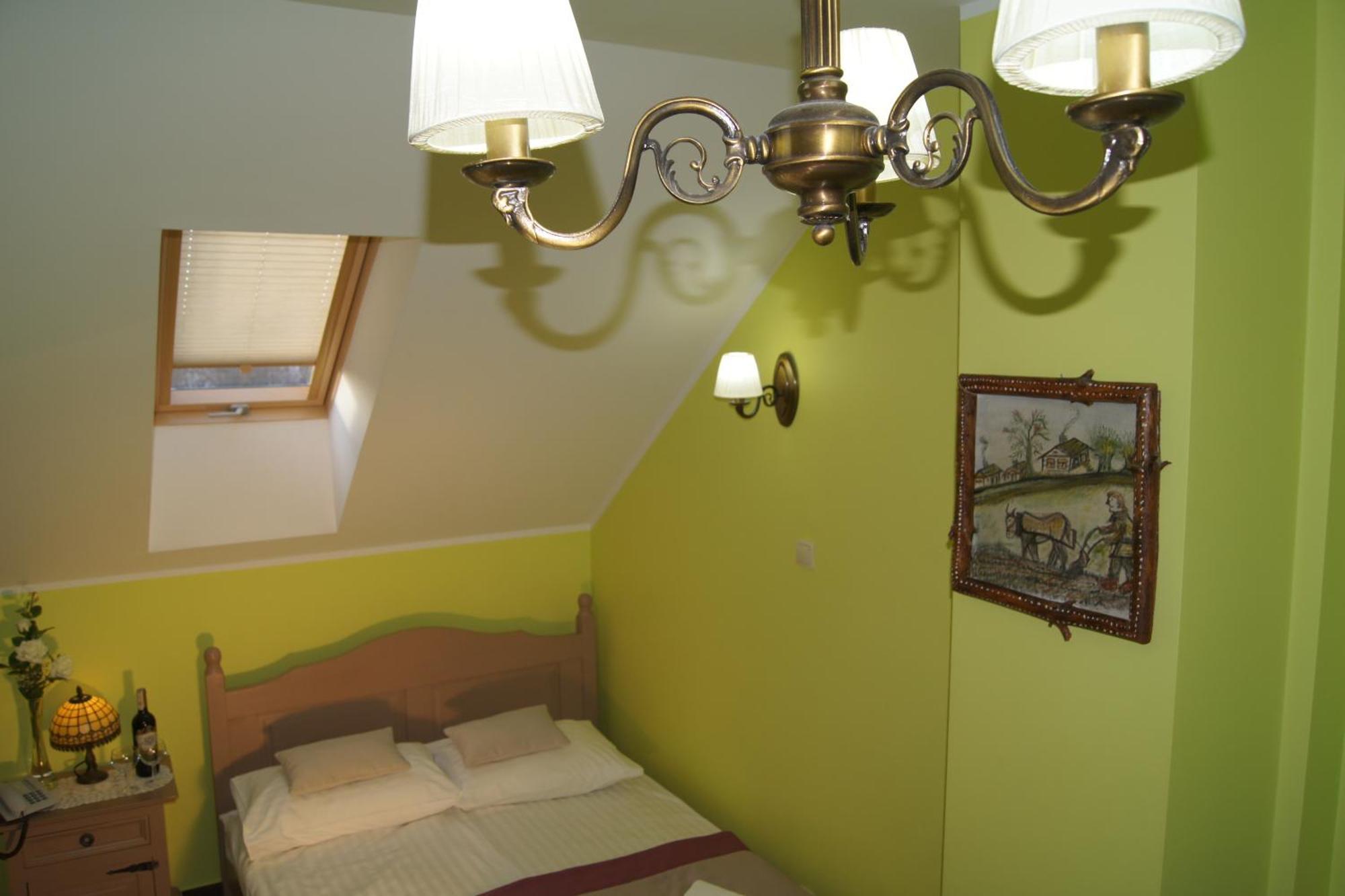 Hotel Pod Herbem -Pokoje Ozonowane เบียวิสตอก ห้อง รูปภาพ
