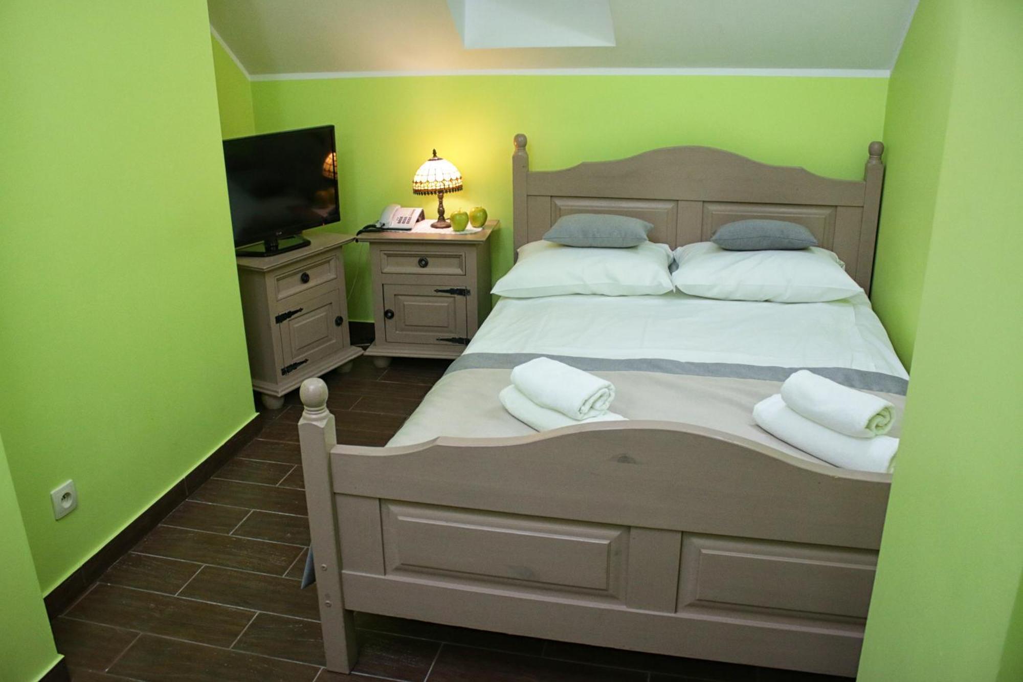 Hotel Pod Herbem -Pokoje Ozonowane เบียวิสตอก ห้อง รูปภาพ